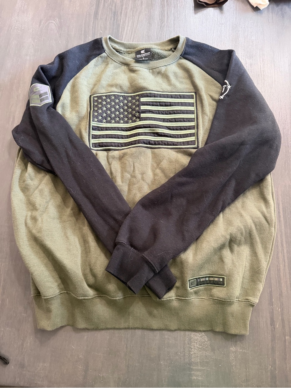 Colosseum Mens Crewneck Sweatshirt L Green Black USA Flag Athletic Pullover
